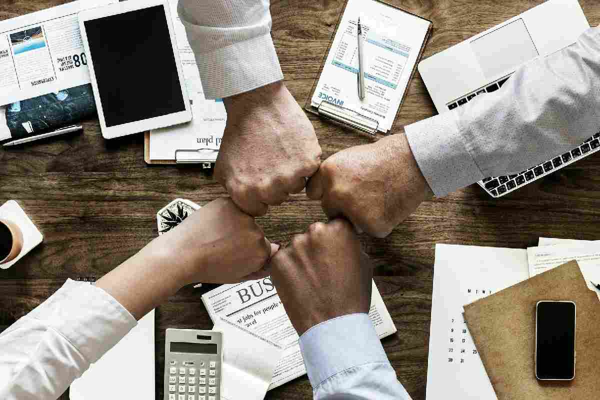 Outstanding Marketing- How to Create Marketing Plan in 2022